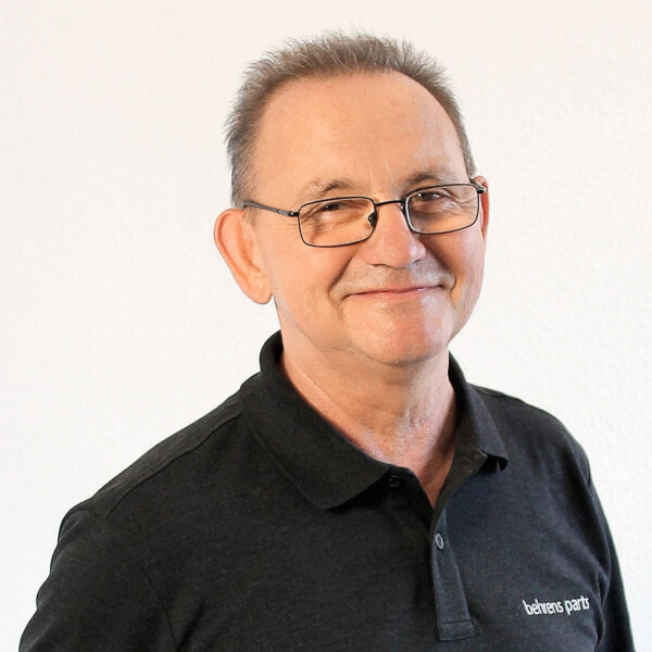 Jerzy Urban Behrens Parts